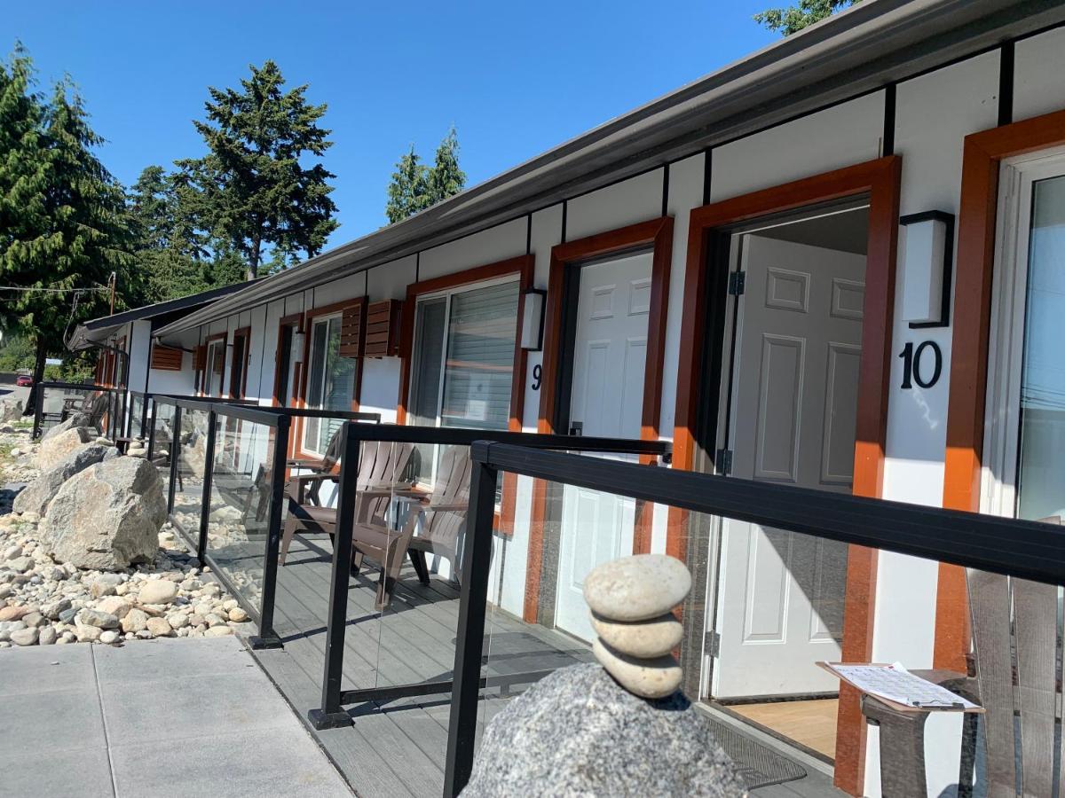 Oceanside Villas Sechelt Exterior foto