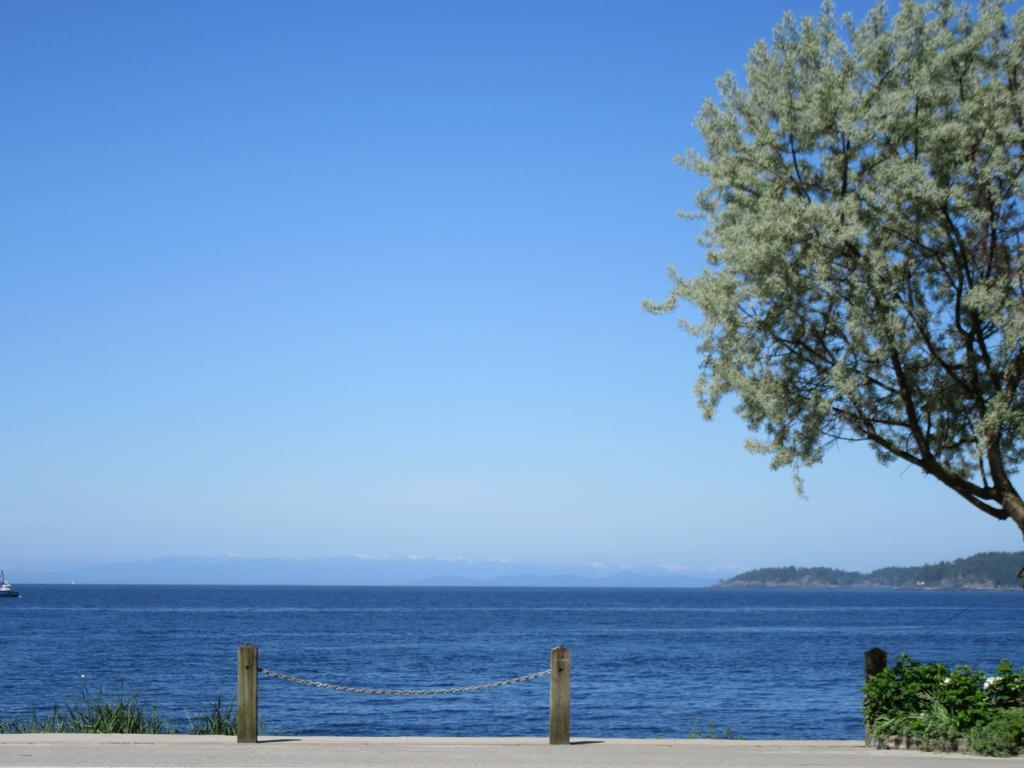 Oceanside Villas Sechelt Exterior foto